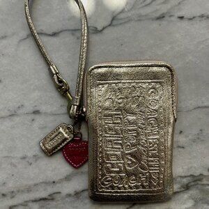 Coach Poppy Metallic Gold zipper Closure Credit Card Wristlet Wallet